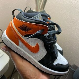 Jordan Retro 1s